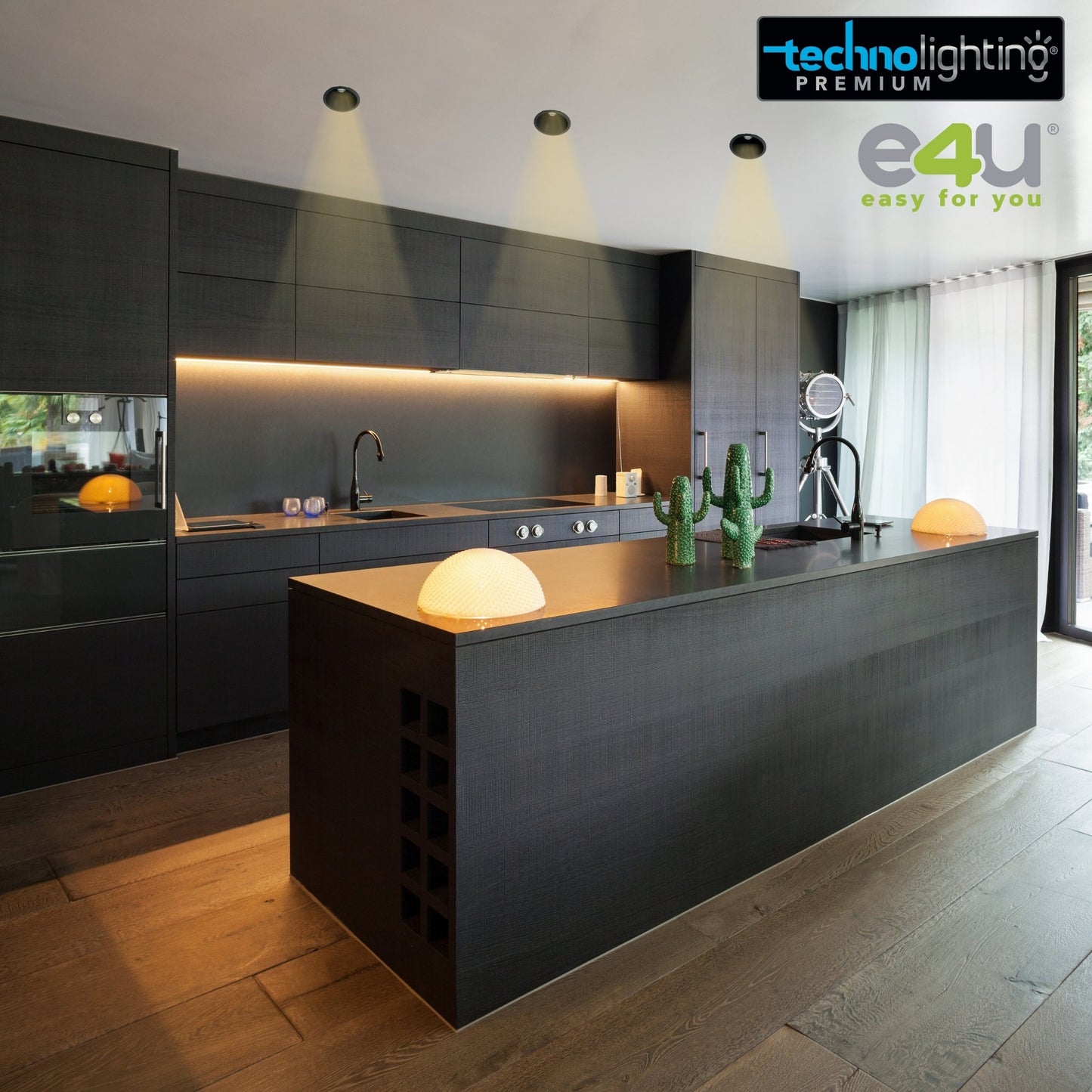 Bala LED recesada redonda 5W, color negra Luz Cálida